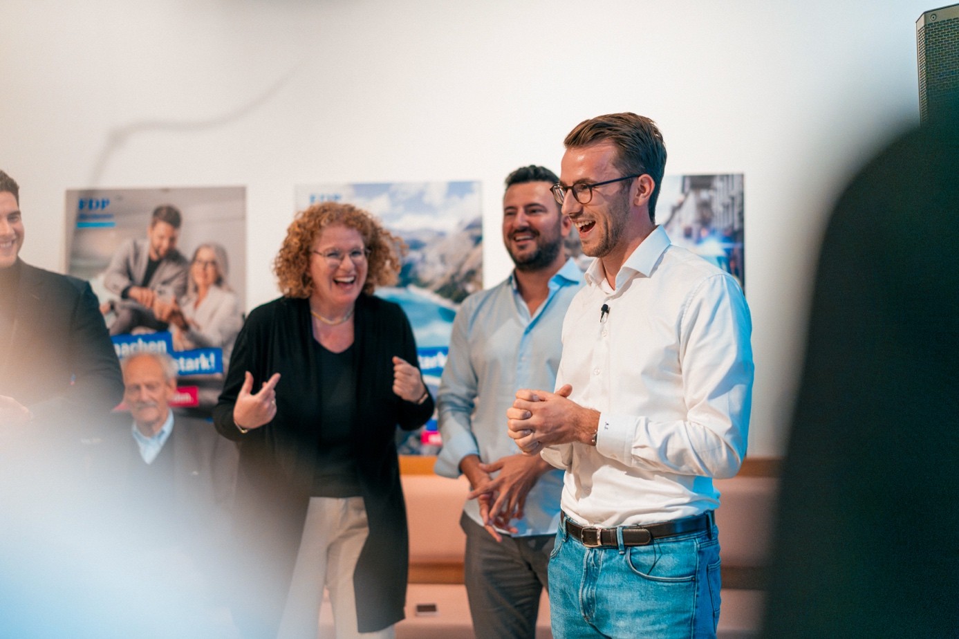 Andri Silberschmidt bei einem Event in Zürich